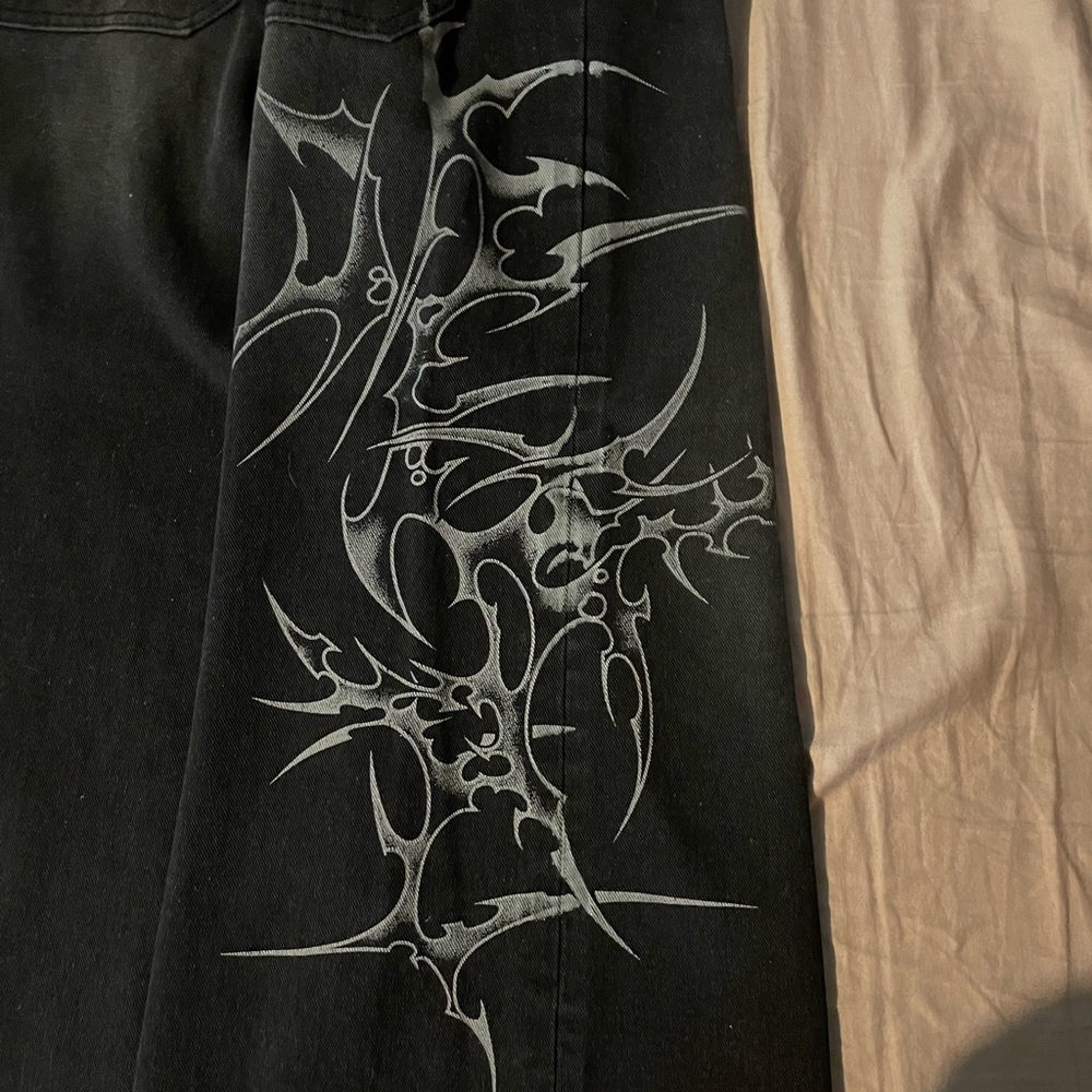 Minga London Black wide leg jeans with cyber sigilism graphic - Picture 3 of 8